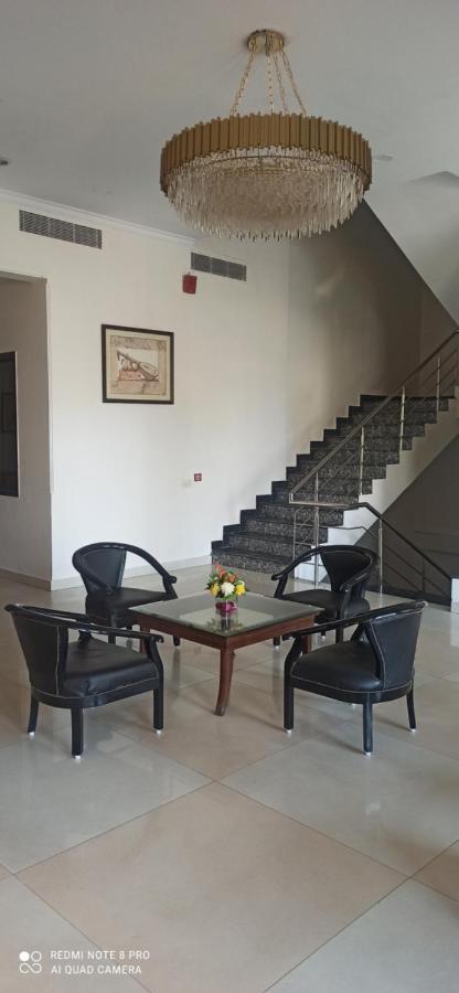 Hotel Chaupal By Casa Bella Gurgaon Exterior foto